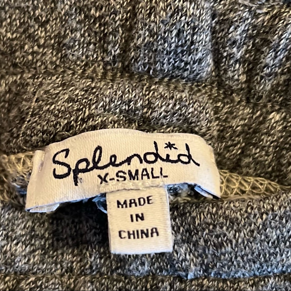 Splendid - Picture 2 of 3